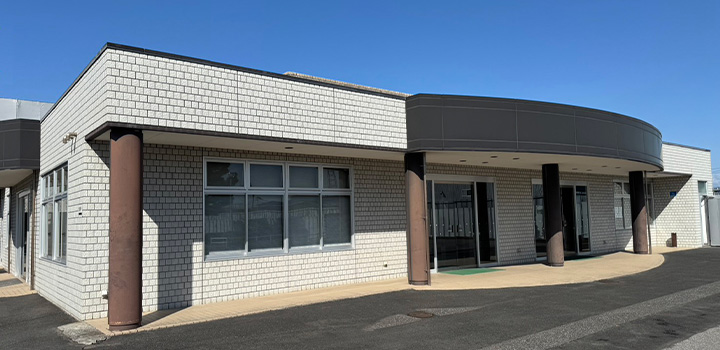 大泉町外二町斎場 式場外観