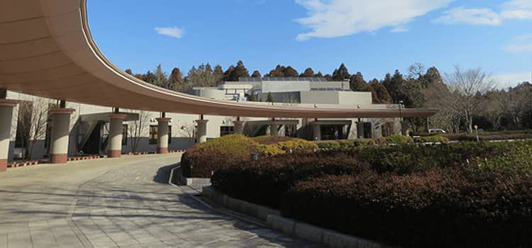 うしくあみ斎場外観1