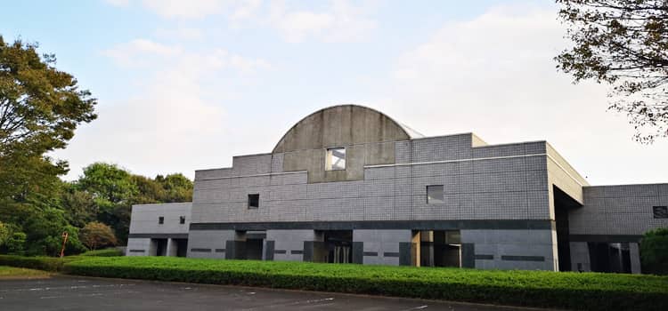 茅ヶ崎市斎場外観1